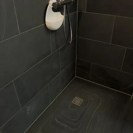 Πανσιόν Nadabei *